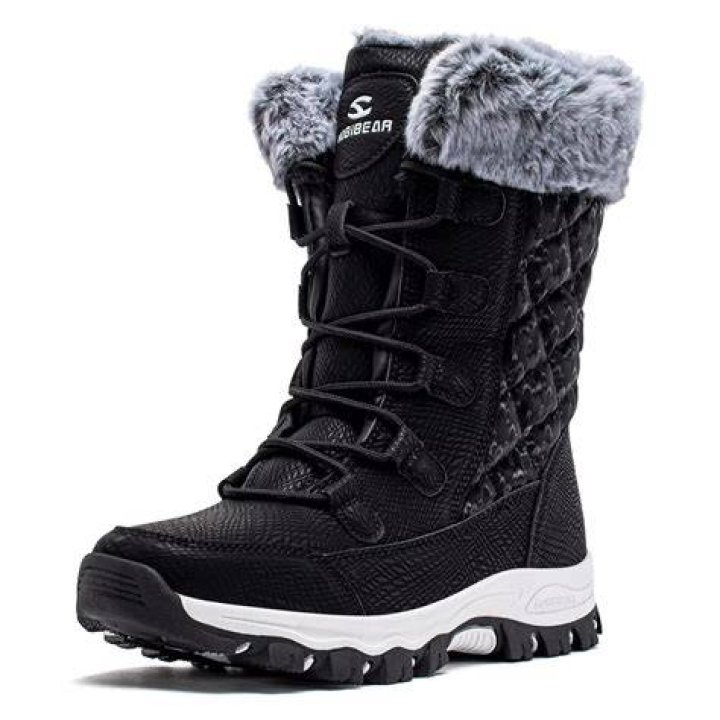 Are slip resistant shoes good for snow?