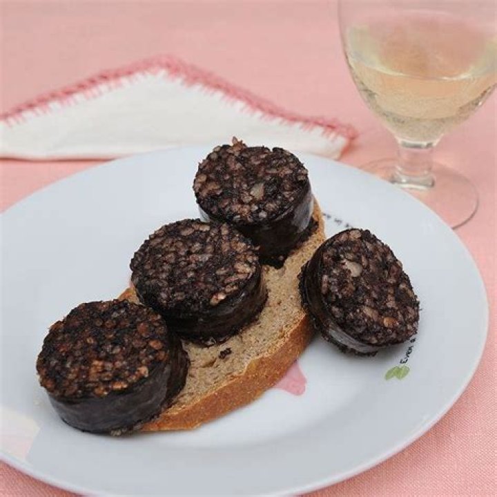 Can black pudding be cooked from frozen?