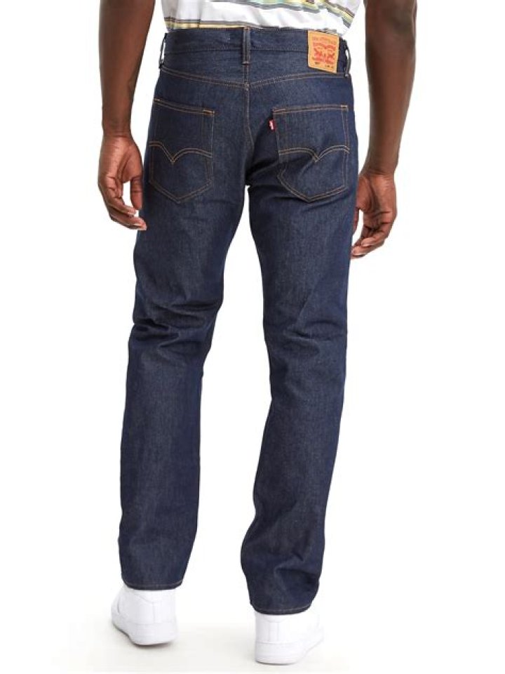Does Walmart sell Levis jeans?