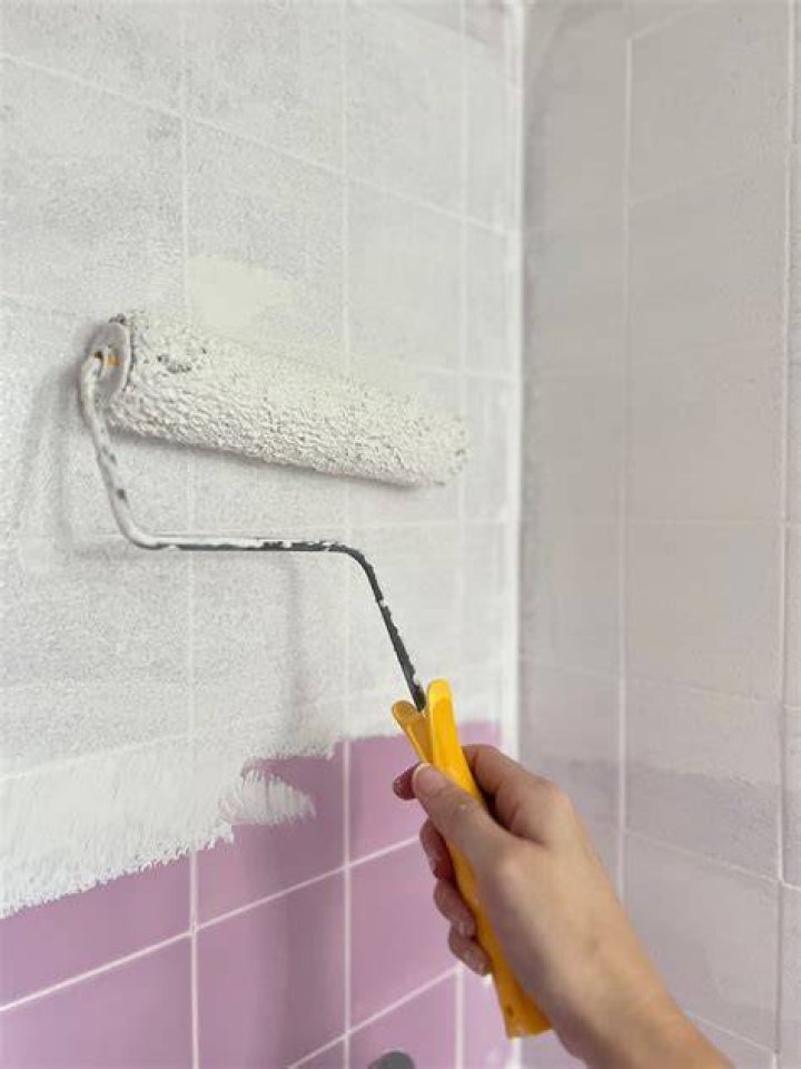 How do I get my bathroom tiles white again?