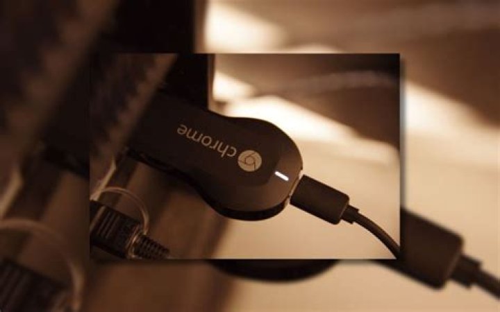 How do I play YouTube audio through chromecast?