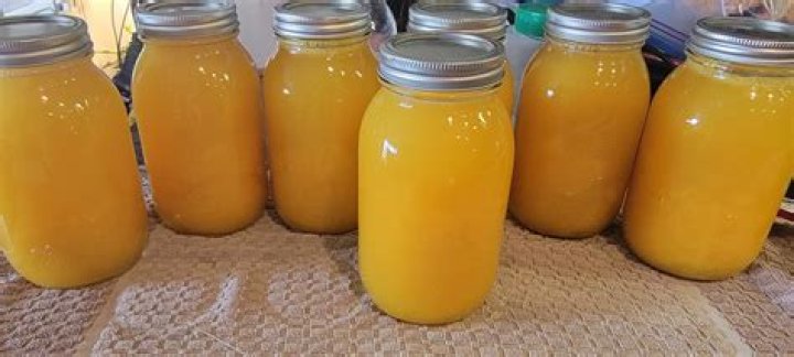 How do you make juice to preserve it?