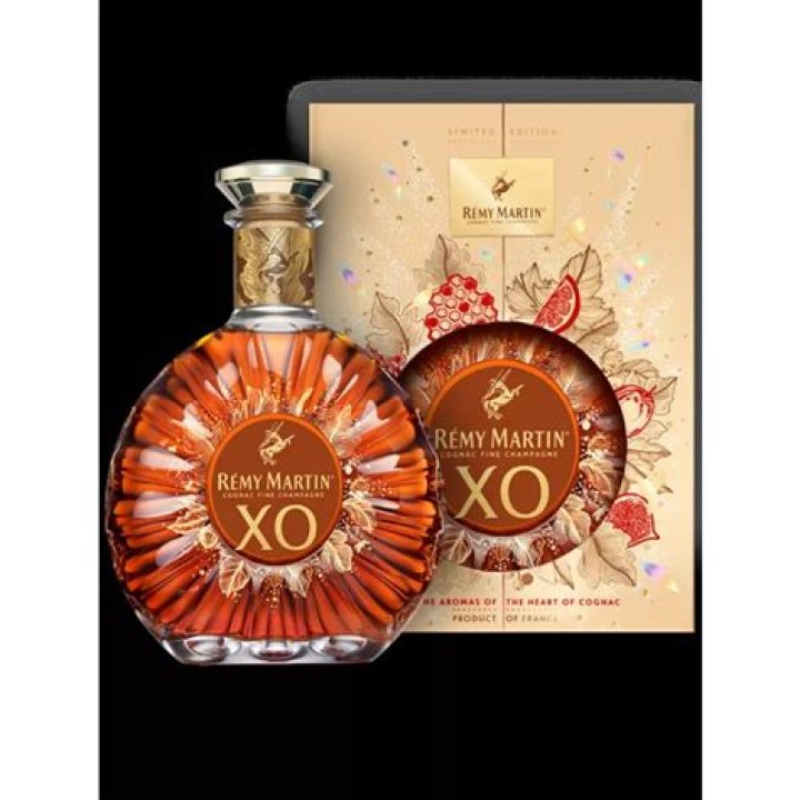 How is Remy Martin XO made?