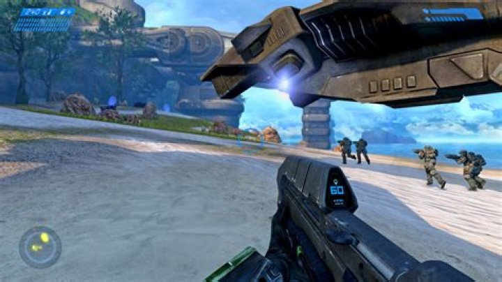 Is Halo CE Anniversary split screen?